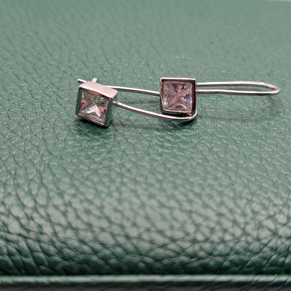 Jewelry - 925 Square Earrings